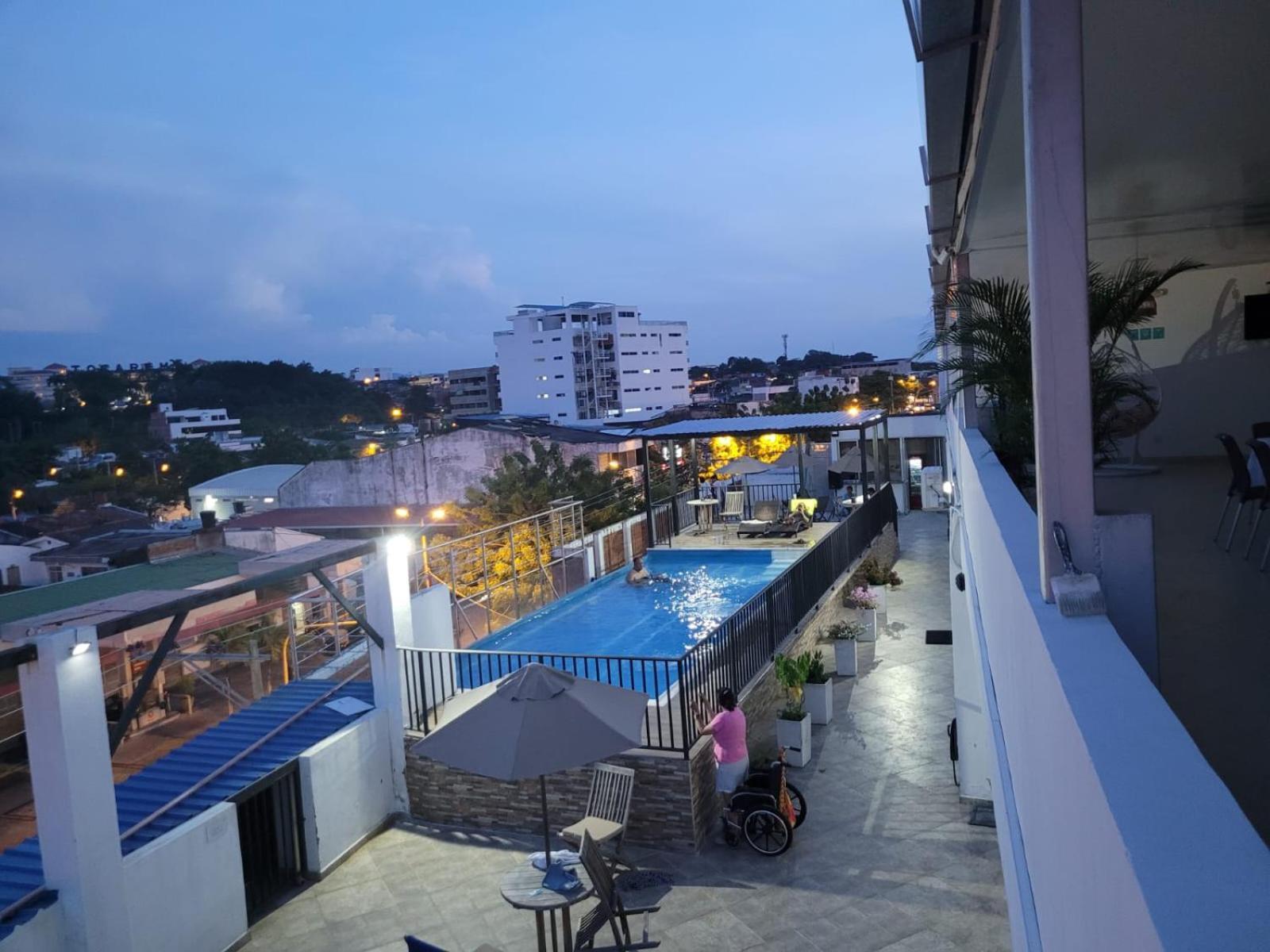 Hotel Inara Spa Girardot Kültér fotó
