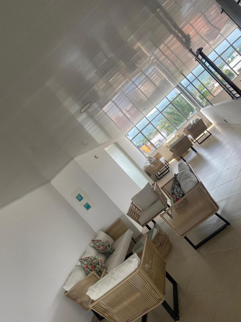 Hotel Inara Spa Girardot Kültér fotó
